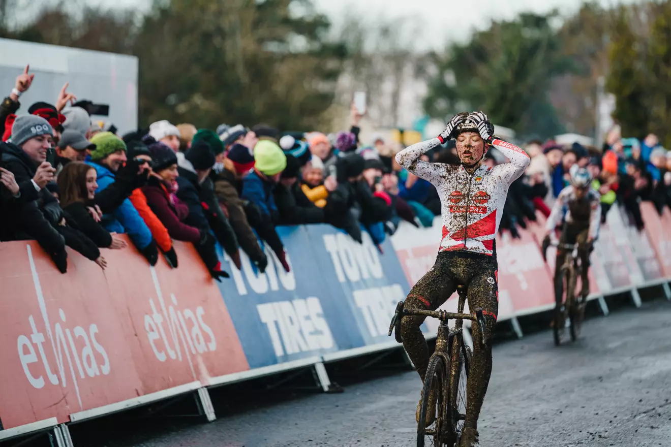 Championnats du monde de Cyclo-Cross 2023 Hoogerheide Course Elite Dames (TV/Streaming) Sur quelles chaines et à quelle heure suivre cette épreuve ?