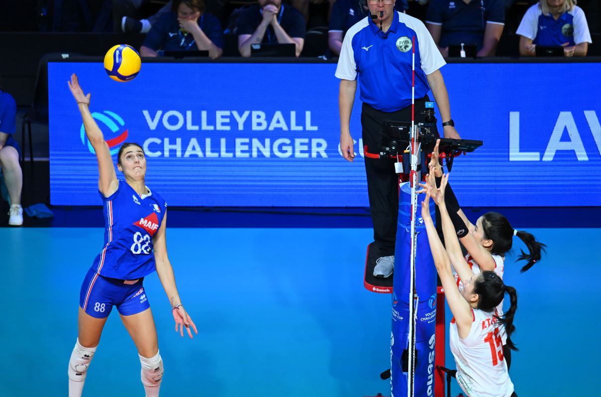 France / Ukraine - Challenger Cup (TV/Streaming) Sur quelles chaines et à quelle heure suivre la rencontre de Volley ?